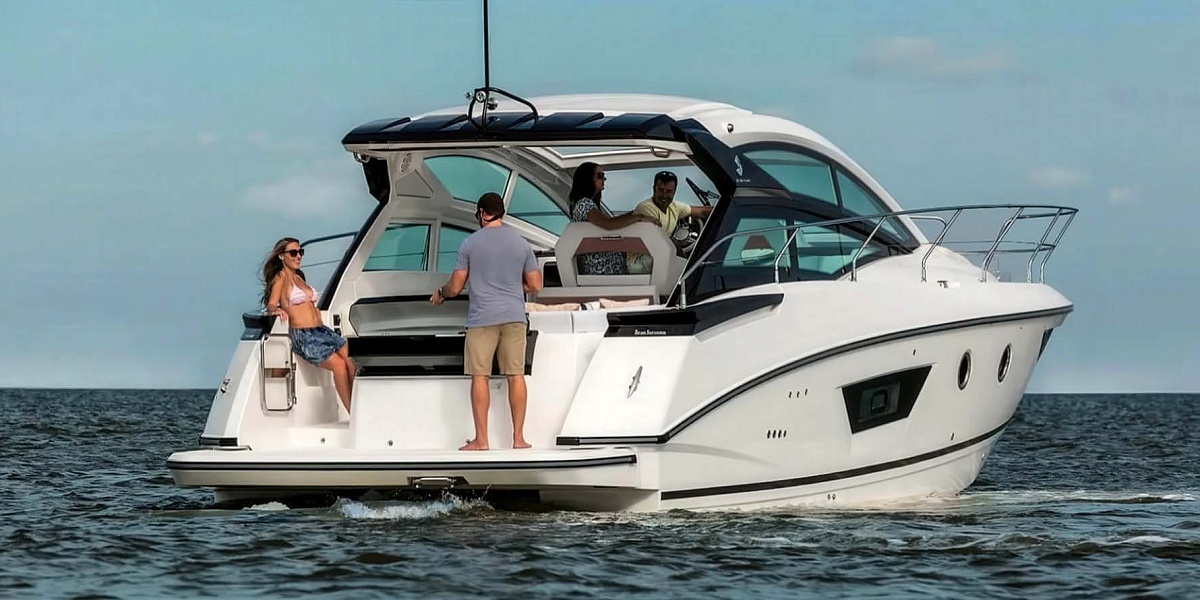 Аренда яхты Beneteau Gran Turismo 40 на Мальдивах